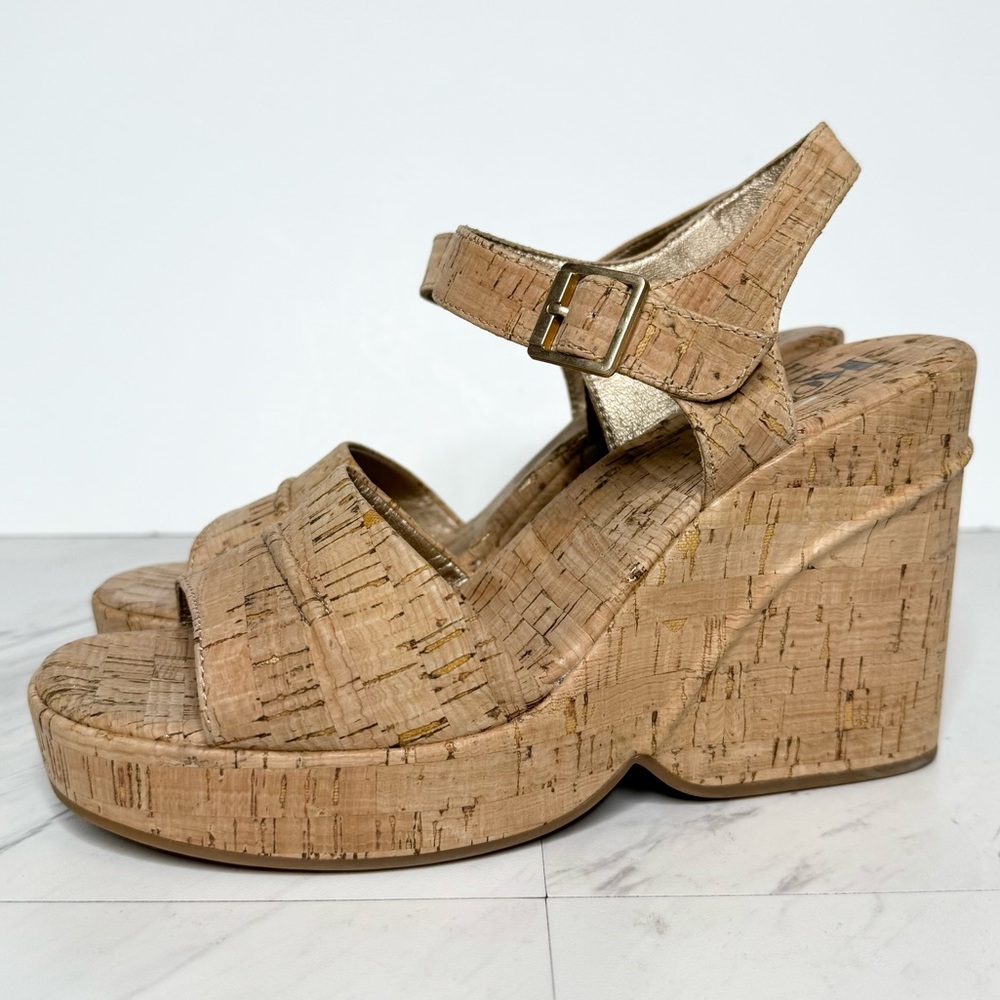 Korks Kork Ease Cork Heeled Platform Sandal 8M